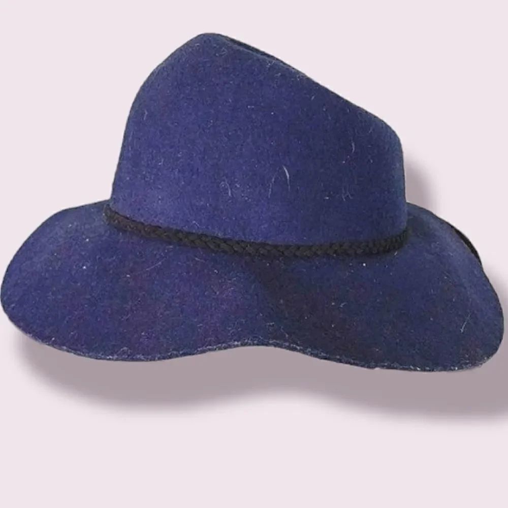 Vintage American Eagle Blue Floppy Wool Hat
